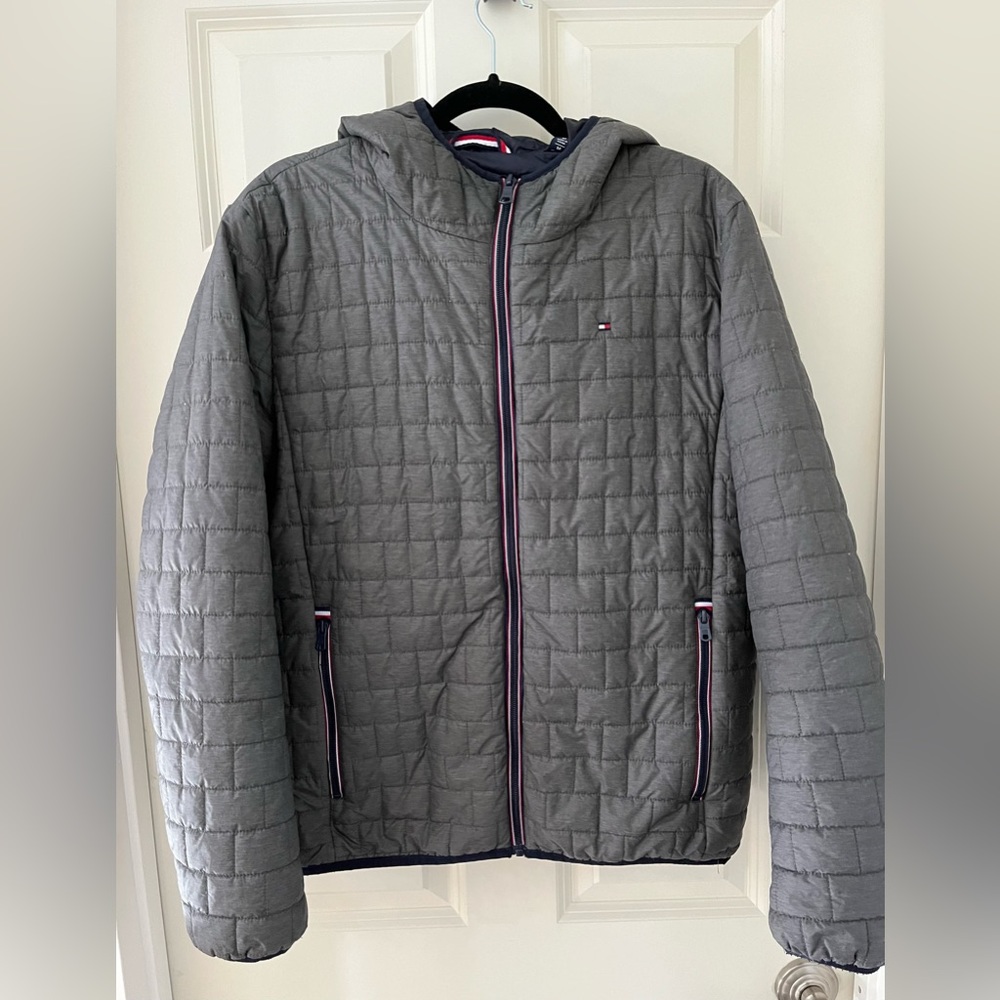 Women’s Tommy Hilfiger lightweight quilted jacket-gray hooded winter M